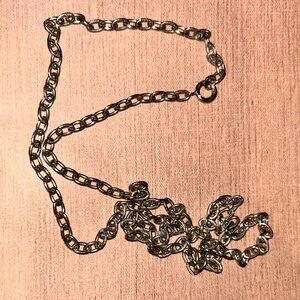 Vintage Silver Tone Paper style Clip Chain with Indent Details